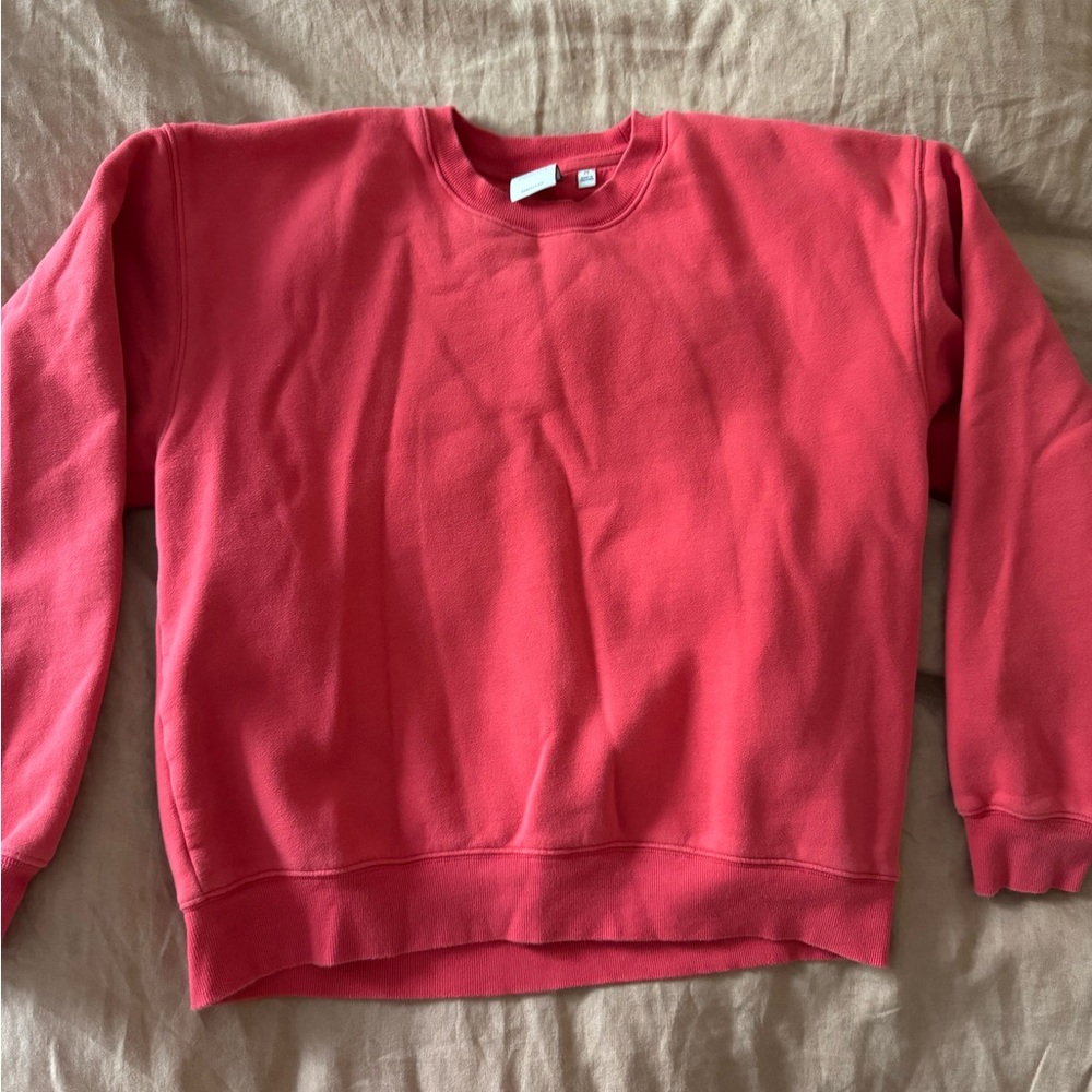 Aritzia Crewneck Perfect Fit M